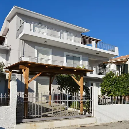 شقة Regalo ليغيا